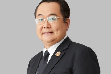 9.คุณธีระศักดิ์ 1