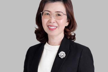 2 นางพรอุทัย สมพงค์ 01