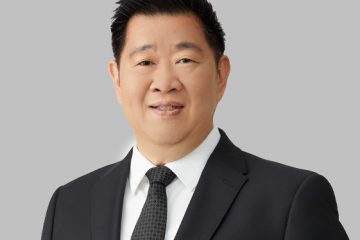 15.คุณทรงพล ชีวะปัญญาโรจน์ 1